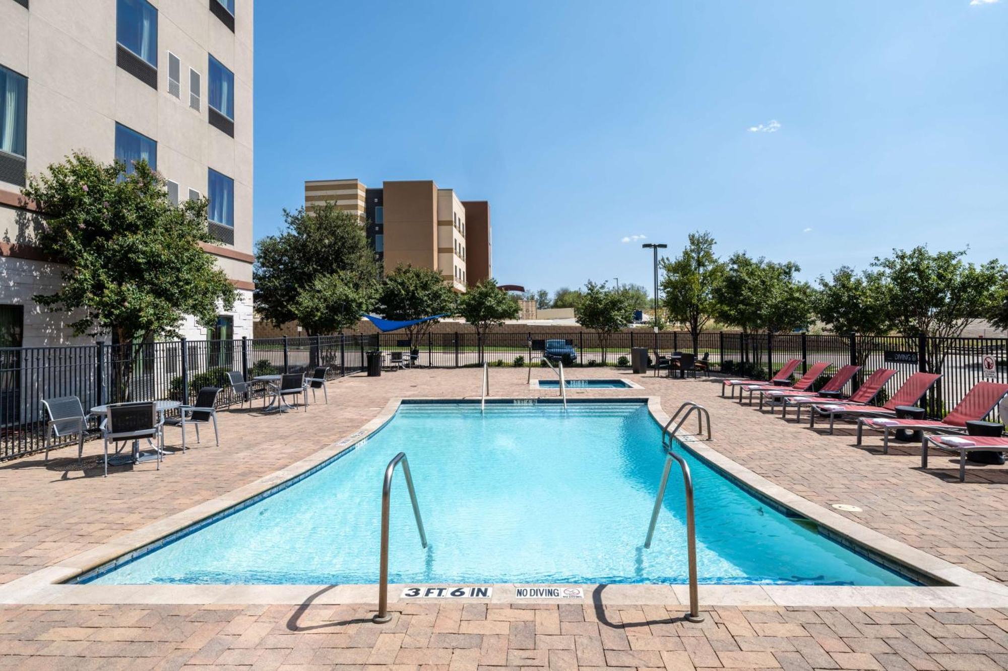 Hilton Garden Inn Ft Worth Alliance Airport Roanoke Exteriér fotografie